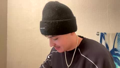 yungstudbev online show from 12-24-24, 11:33