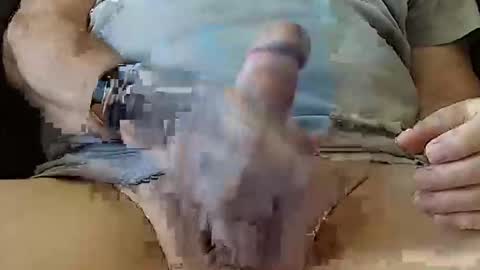 Yuppers98 online show from 11-23-25, 05:13