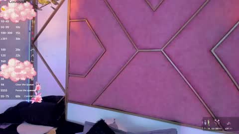 Snapshot of yuri_stars chatting on 03-03-25, 08:43 Yuri Stars online show from 03-03-25, 08:43