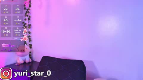 Snapshot of yuri_stars chatting on 10-05-25, 04:55 Yuri Stars online show from 10-05-25, 04:55