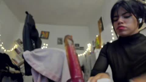 paola online show from 02-20-25, 01:46