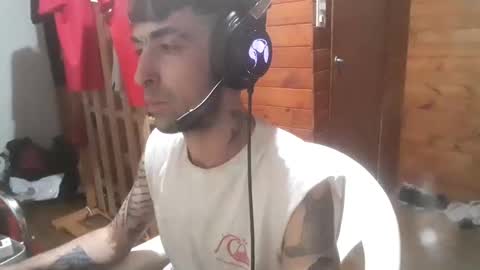 Yuumi online show from 10-31-25, 02:45