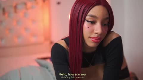 Yuyi Cam online show from 09-18-25, 03:08