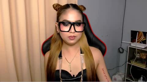 Snapshot of yvannasilva18 chatting on 02-11-25, 05:16 jai online show from 02-11-25, 05:16