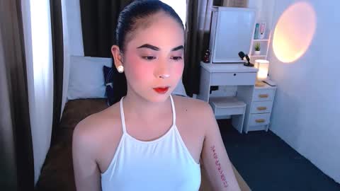 Snapshot of yvannasilva18 chatting on 09-10-25, 06:02 jai online show from 09-10-25, 06:02