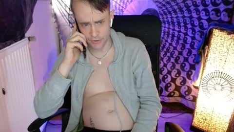   online show from 11-17-25, 01:39