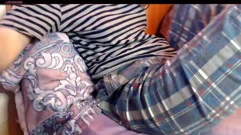 Snapshot of yzza_suave chatting on 02-21-25, 10:04 yzza_suave online show from 02-21-25, 10:04