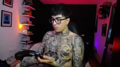 zac_muller1 online show from 10-03-25, 02:30