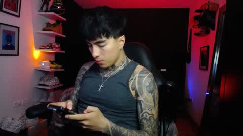 zac_muller1 online show from 10-21-25, 03:07