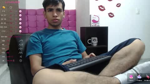 Snapshot of zack_xtreme chatting on 12-21-24, 12:38 Xavi online show from 12-21-24, 12:38