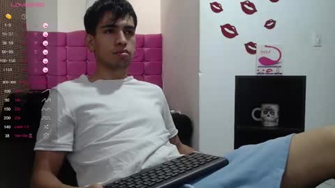 Snapshot of zack_xtreme chatting on 12-22-24, 12:16 Xavi online show from 12-22-24, 12:16