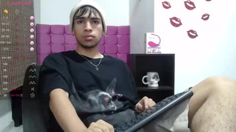 Snapshot of zack_xtreme chatting on 12-29-24, 12:23 Xavi online show from 12-29-24, 12:23