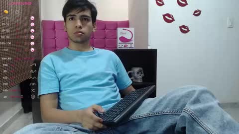 Snapshot of zack_xtreme chatting on 01-13-25, 12:24 Xavi online show from 01-13-25, 12:24