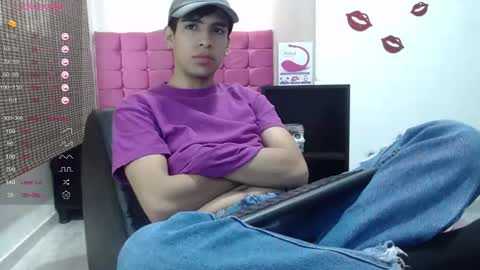 Snapshot of zack_xtreme chatting on 01-18-25, 12:26 Xavi online show from 01-18-25, 12:26