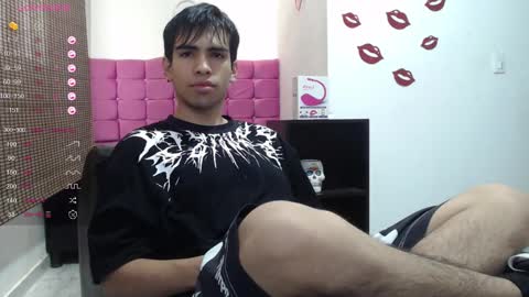Snapshot of zack_xtreme chatting on 01-19-25, 12:28 Xavi online show from 01-19-25, 12:28