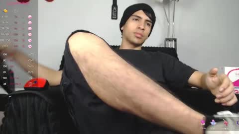 Snapshot of zack_xtreme chatting on 01-26-25, 12:22 Xavi online show from 01-26-25, 12:22