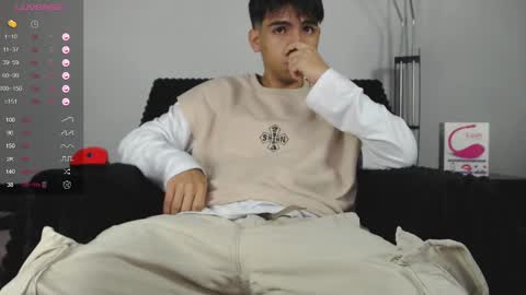 Snapshot of zack_xtreme chatting on 02-11-25, 11:43 Xavi online show from 02-11-25, 11:43