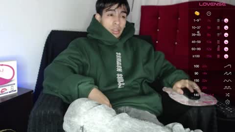 Snapshot of zack_xtreme chatting on 09-19-25, 12:28 Xavi online show from 09-19-25, 12:28