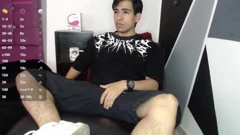 Snapshot of zack_xtreme chatting on 09-22-25, 12:18 Xavi online show from 09-22-25, 12:18