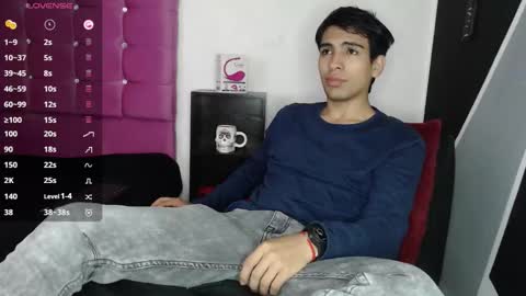 Snapshot of zack_xtreme chatting on 09-29-25, 12:21 Xavi online show from 09-29-25, 12:21