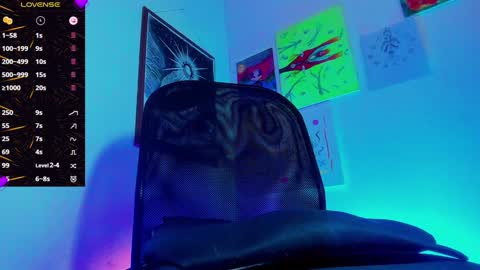 Snapshot of zackcum_ chatting on 12-21-24, 08:18 for you Zack online show from 12-21-24, 08:18