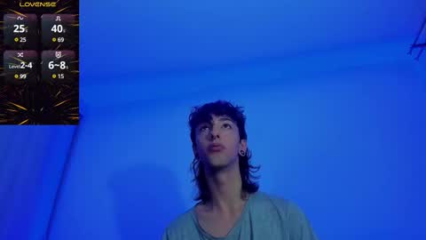 Snapshot of zackcum_ chatting on 02-17-25, 03:58 for you Zack online show from 02-17-25, 03:58