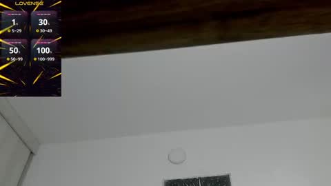 Snapshot of zackcum_ chatting on 03-06-25, 08:37 for you Zack online show from 03-06-25, 08:37