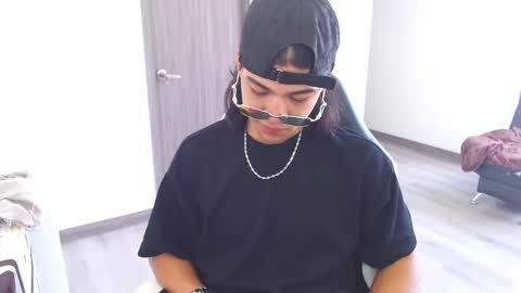 zackss_player online show from 10-07-25, 08:06