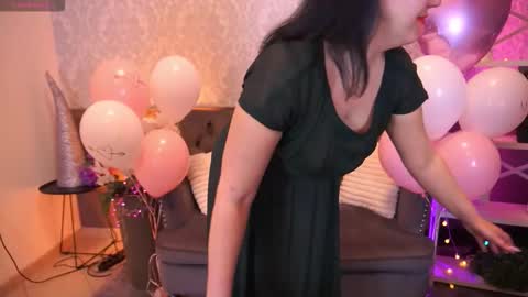 Zafiramoonn online show from 02-17-26, 05:41