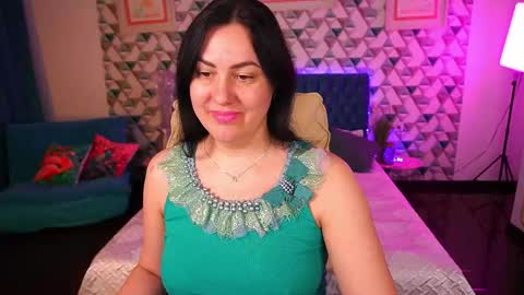 Zafiramoonn online show from 04-16-26, 12:50