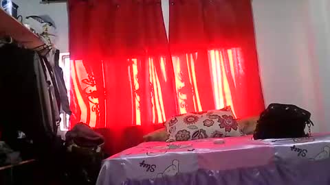 Snapshot of zafiro_rubi chatting on 07-16-26, 12:00 Zafiro online show from 07-16-26, 12:00