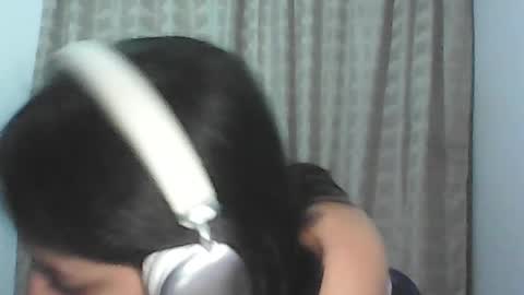 Snapshot of zafiro_rubi chatting on 07-30-26, 04:28 Zafiro online show from 07-30-26, 04:28
