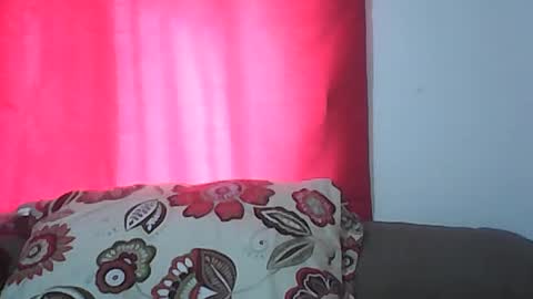 Snapshot of zafiro_rubi chatting on 08-04-26, 02:41 Zafiro online show from 08-04-26, 02:41