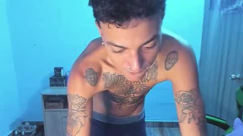 BiG Zafiro online show from 12-05-25, 11:52