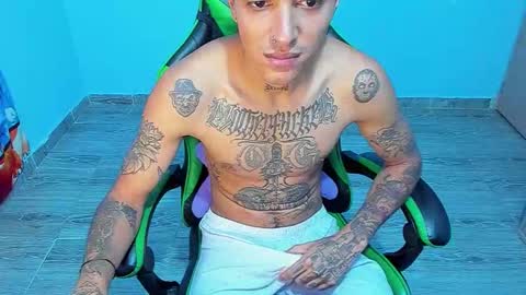 BiG Zafiro online show from 02-20-26, 10:27