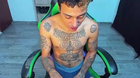 BiG Zafiro online show from 03-15-26, 12:11