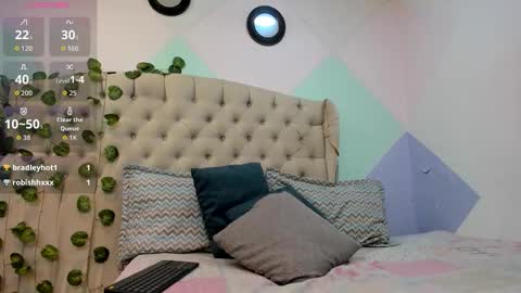 Zahara online show from 10-29-25, 11:34