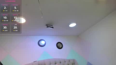 Zahara online show from 11-16-25, 01:39