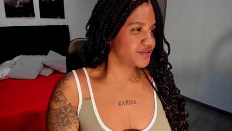 Snapshot of zahra_rose chatting on 09-22-25, 07:27 zahra_rose online show from 09-22-25, 07:27
