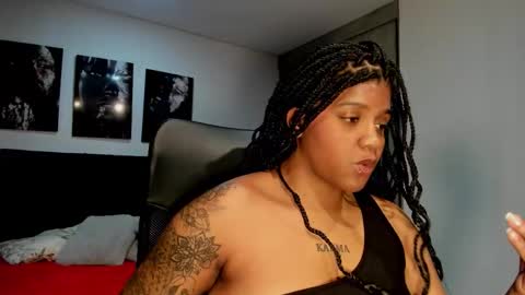 Snapshot of zahra_rose chatting on 09-27-25, 07:30 zahra_rose online show from 09-27-25, 07:30