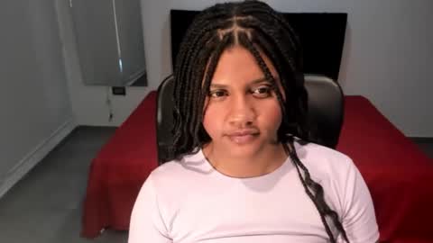 Snapshot of zahra_rose chatting on 10-07-25, 08:39 zahra_rose online show from 10-07-25, 08:39