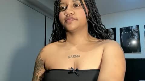 Snapshot of zahra_rose chatting on 10-13-25, 09:42 zahra_rose online show from 10-13-25, 09:42