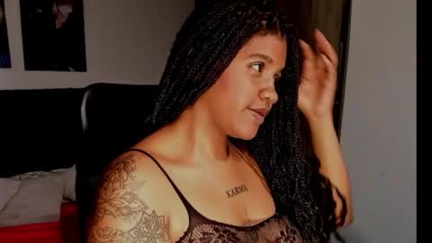 Snapshot of zahra_rose chatting on 10-16-25, 08:10 zahra_rose online show from 10-16-25, 08:10