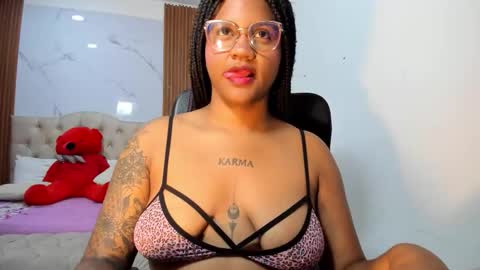 zahra_rose online show from 02-02-26, 09:02