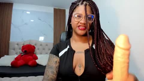 zahra_rose online show from 02-16-26, 08:27