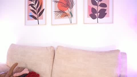 Snapshot of zahrawilliams chatting on 01-04-25, 05:37 Zara Williams online show from 01-04-25, 05:37