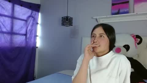 Zaida online show from 11-25-25, 03:23