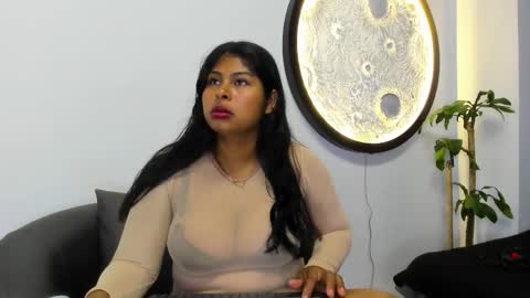 Zaira online show from 11-10-25, 03:49