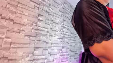 Danna online show from 10-18-25, 12:02