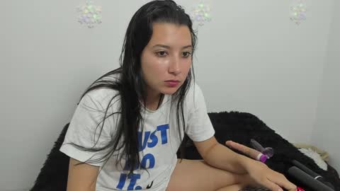 zammii69 online show from 12-19-24, 11:03